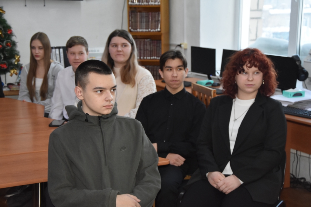 «Даёшь, молодёжь!».  Студенческий капустник.